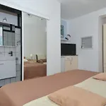 Apartment Klaudia Trogir
